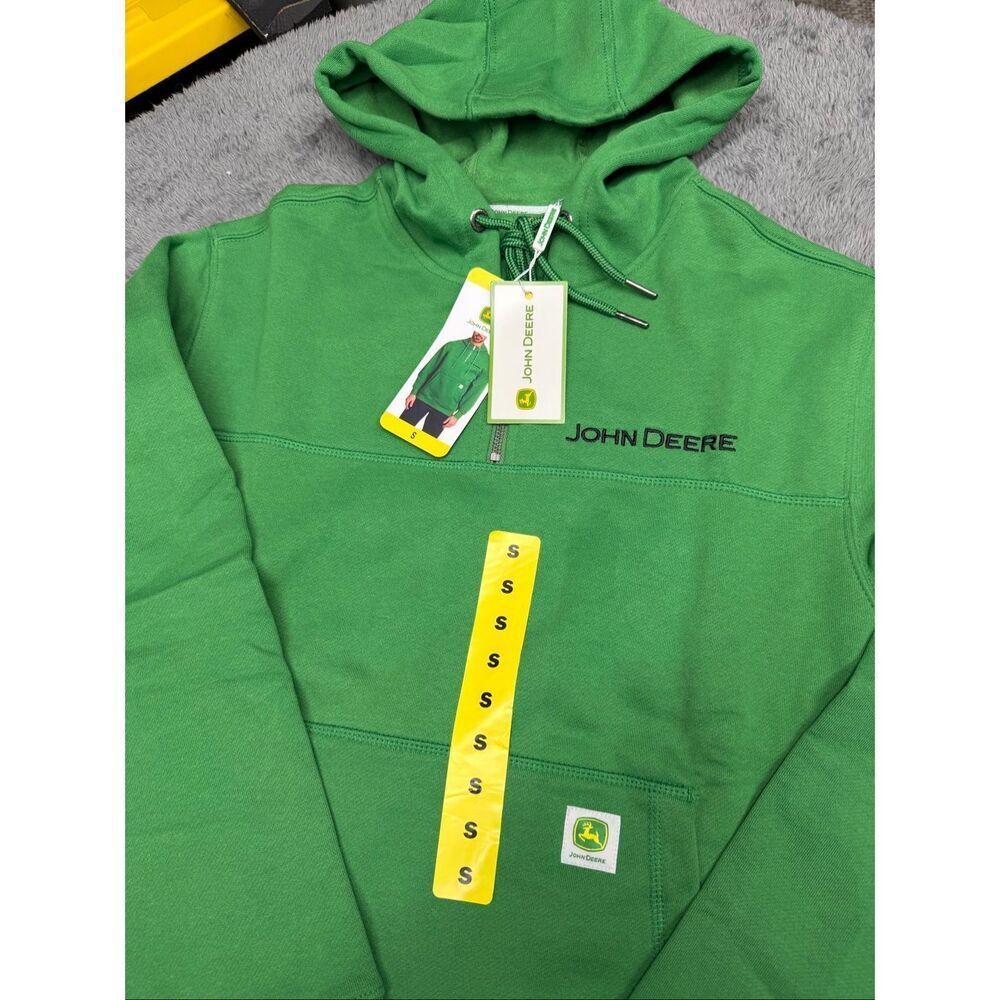 New Premium Quality Caterpillar Men’s Small 1/4 Zip Hoodie! Brand new with tags!